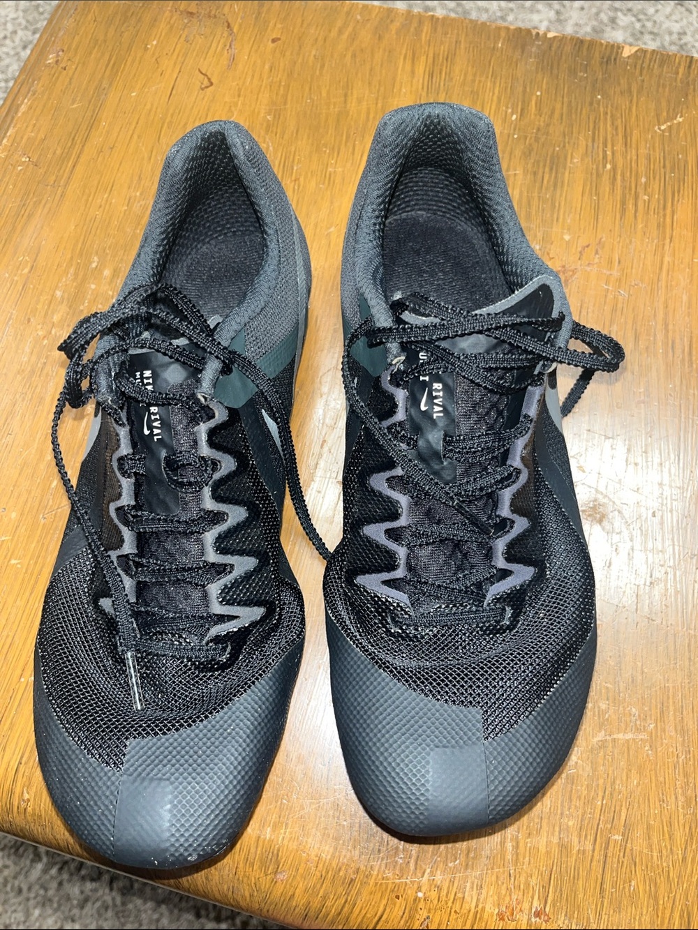 Nike Men's Athletic Track Shoes - Black/Gray